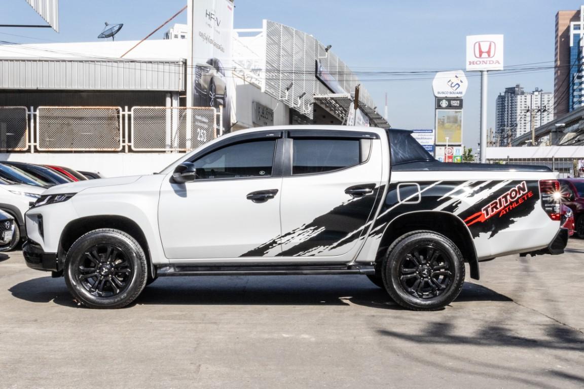 Mitsubishi Triton Doublecab 2.4 Athletes A/T 4WD 2022 *SK2062*